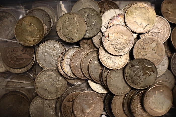 SELL GOLD COINS AND SCRAP GOLD - NEAR SOUTH SIDE