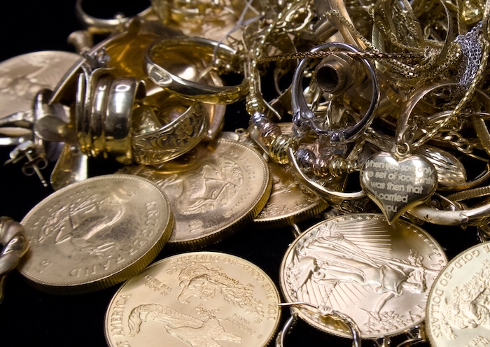 SELL GOLD COINS AND SCRAP GOLD - IRVING PARK