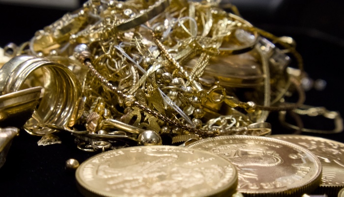 SELL GOLD COINS AND SCRAP GOLD - KILBOURN PARK